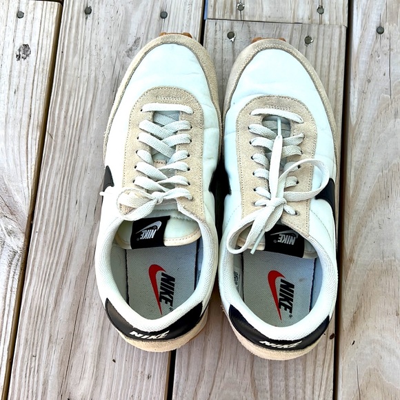 Light Blue / Navy Nike Sneakers size 10 (women’s) - Picture 7 of 16